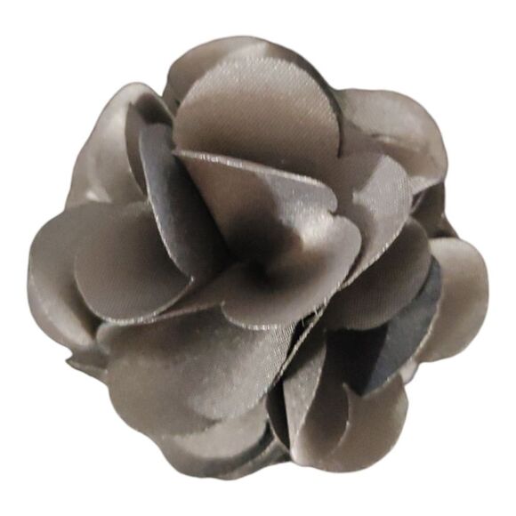 MEN'S LARGE SOLID CHARCOAL LAYERED LAPEL PIN FLOWER. - Picture 1 of 2